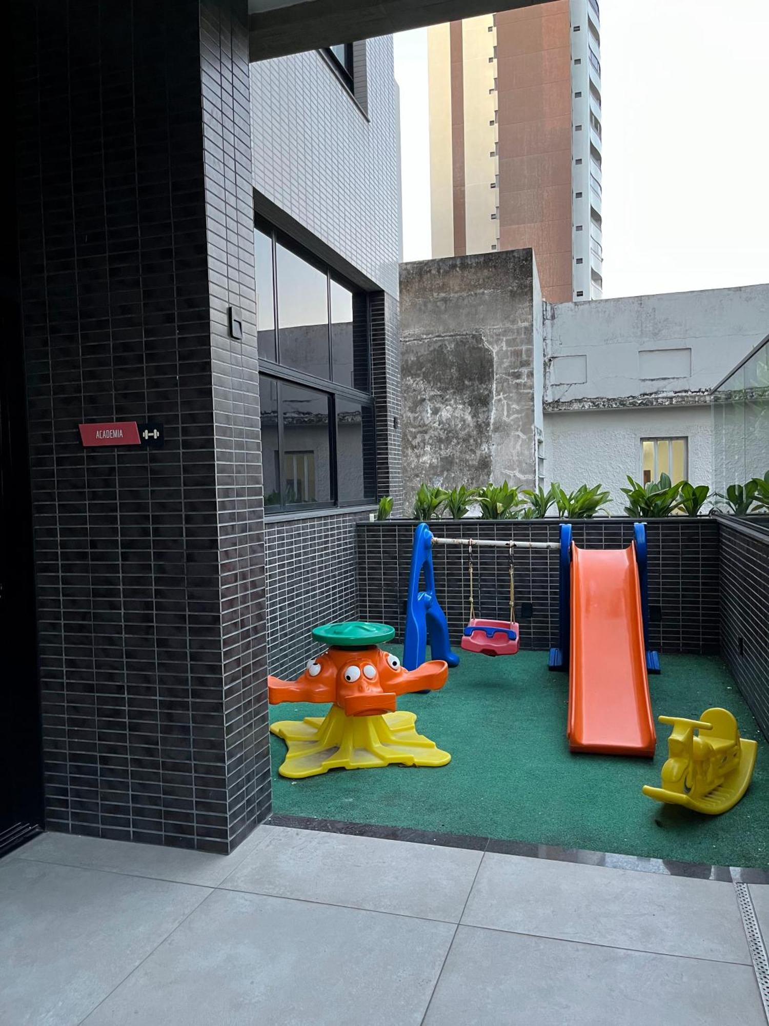 2 Quartos Na Barra *
